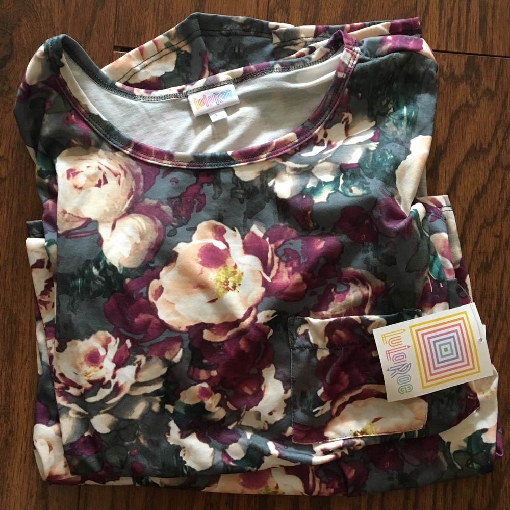 Lularoe 🦄 Large Floral Carly